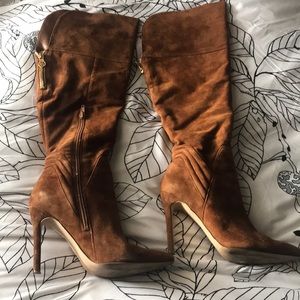 GUESS cognac brown suede heel boots